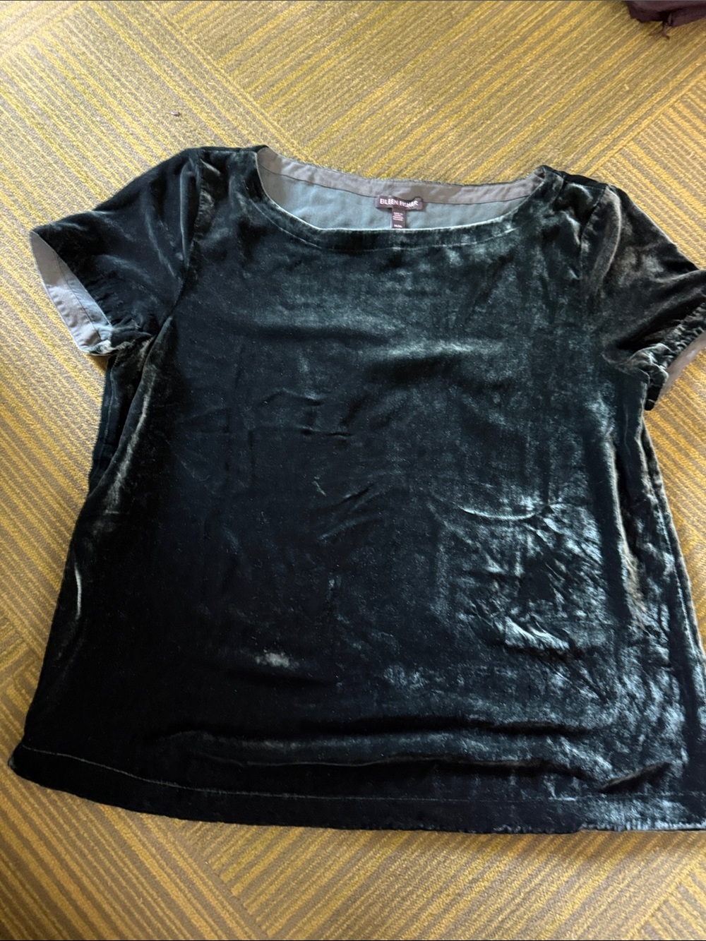 Eileen fisher Velvet Short Sleeve Tee green size M EUC